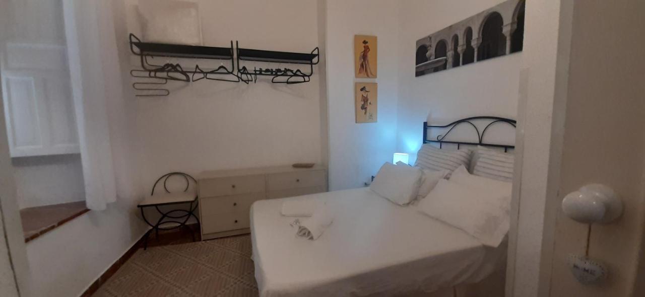 Apartamento Descalzos Seville Exterior photo
