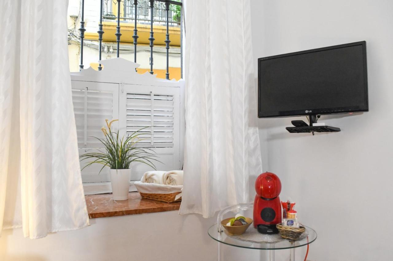 Apartamento Descalzos Seville Exterior photo