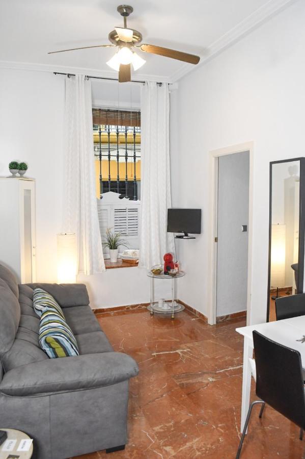 Apartamento Descalzos Seville Exterior photo